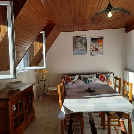 2 Hebergements Differents Un Avec 2 Et Avec Kitchenette Ferienhaus *