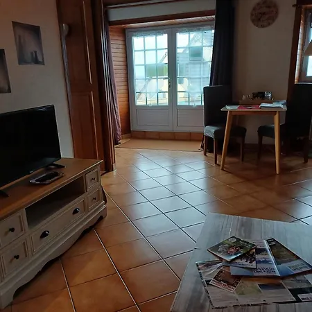 2 Hebergements Differents Un Avec 2 Et Avec Kitchenette Ferienhaus