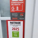 別荘 2 Hebergements Differents 1 Avec Deux Et 1 D'hotes Avec Salon Prive Murat-le-Quaire